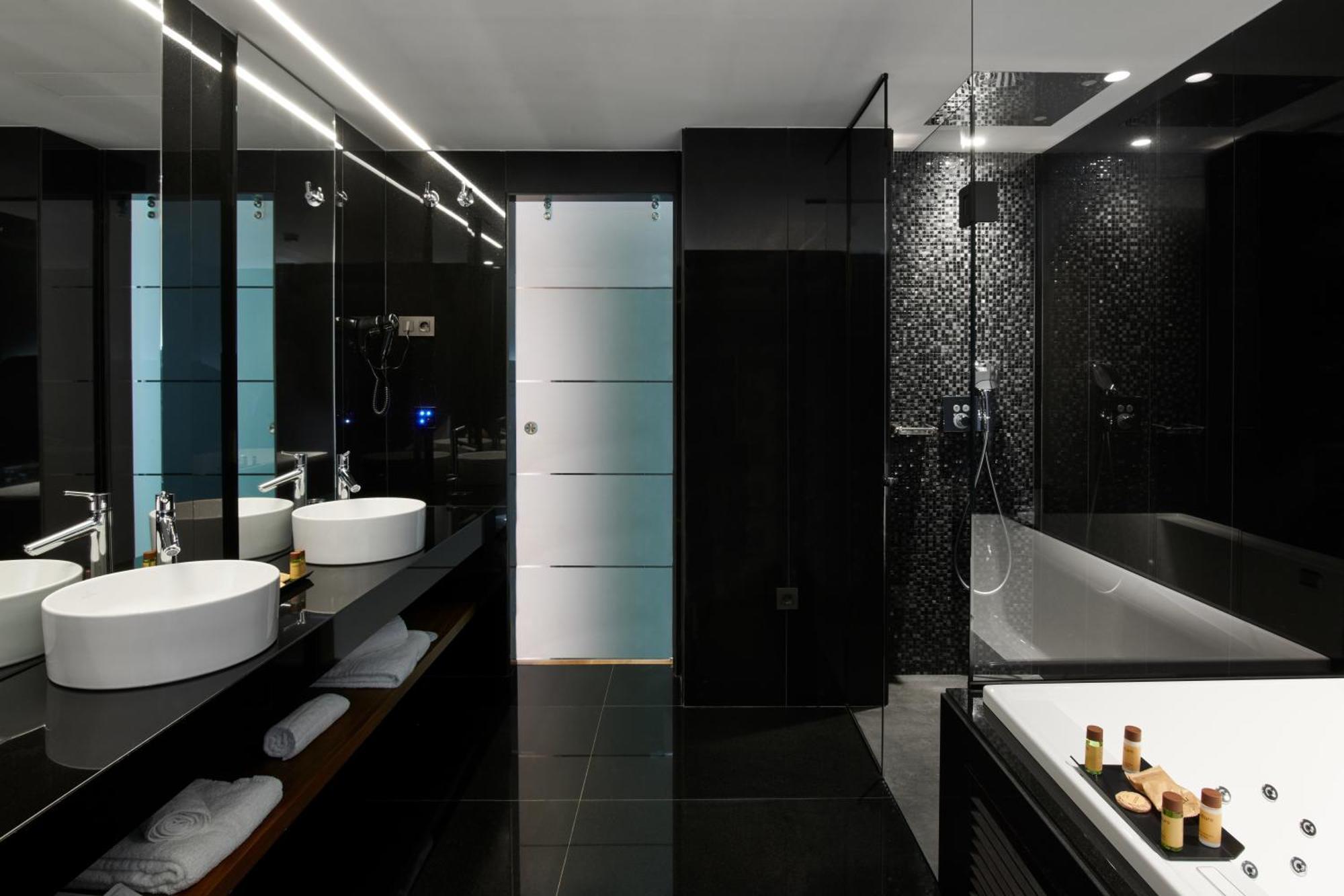 Hotel Mypalace Leon Ngoại thất bức ảnh
